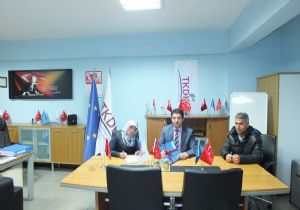 2014'ün son imzası